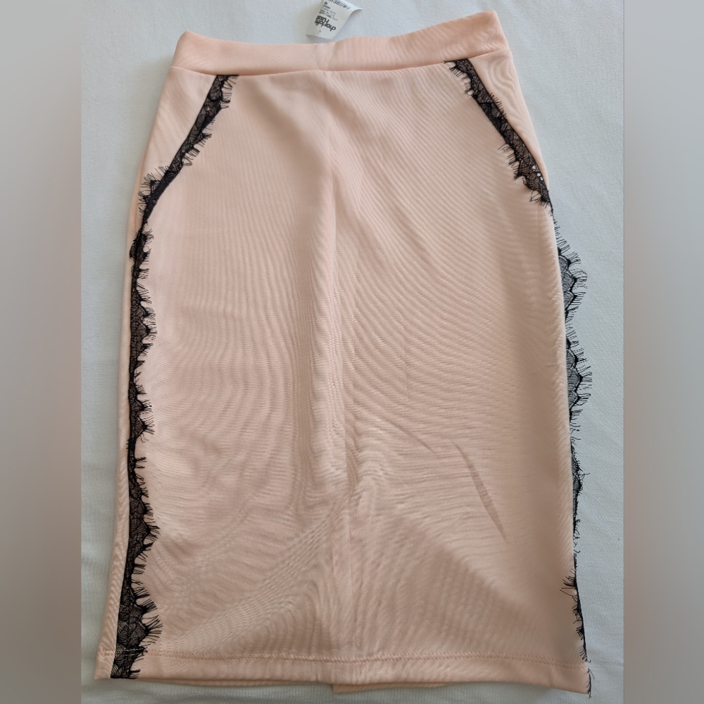 Skirt with Black Lace Trim